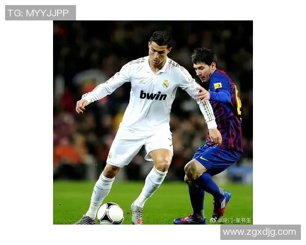 足坛巨星风云:从梅西到C罗的传奇征程与时代碰撞